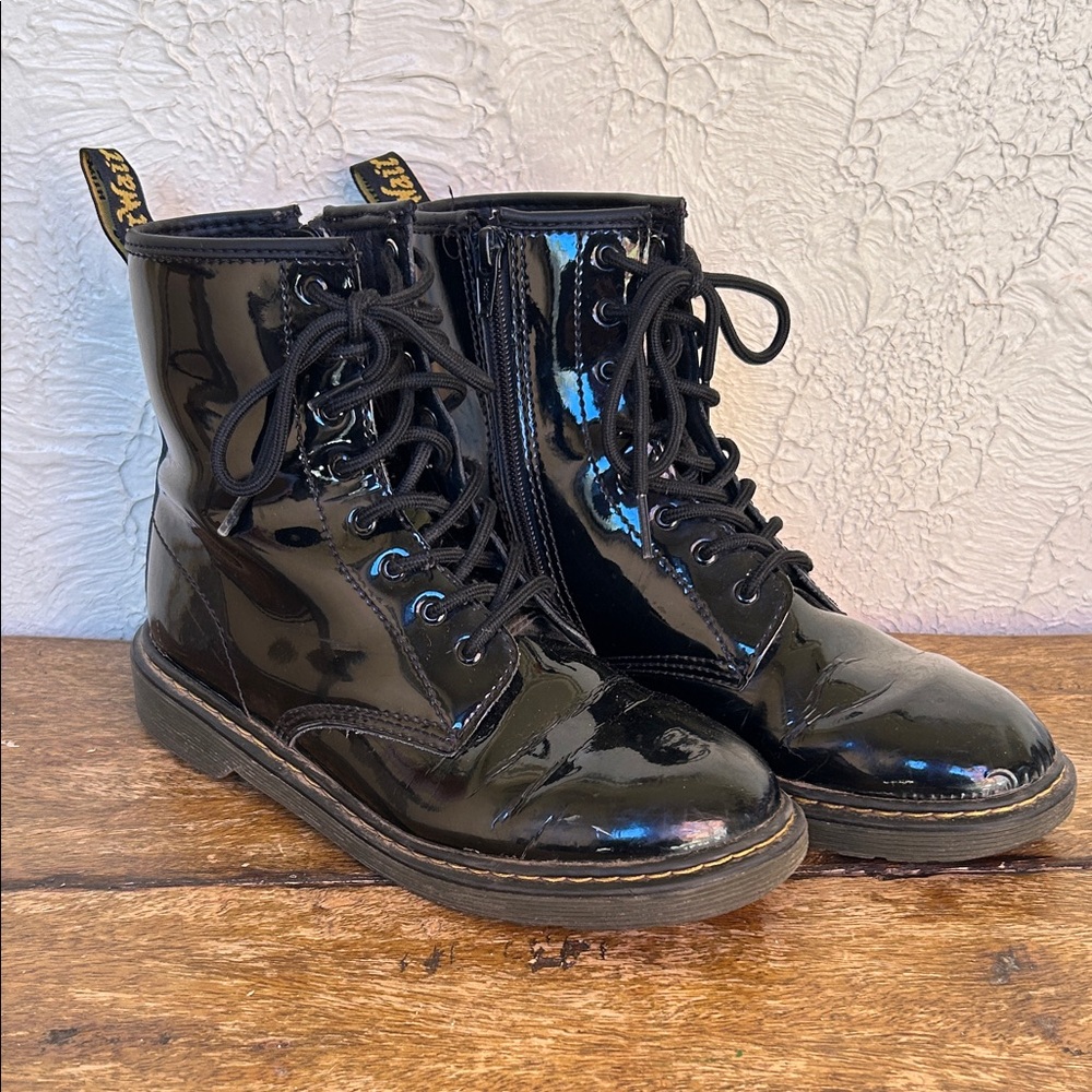 Dr. Martens Patent Leather Boots 🖤 size 38EU/7 US